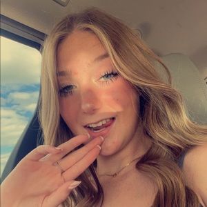 Meet your Posher, Quinn